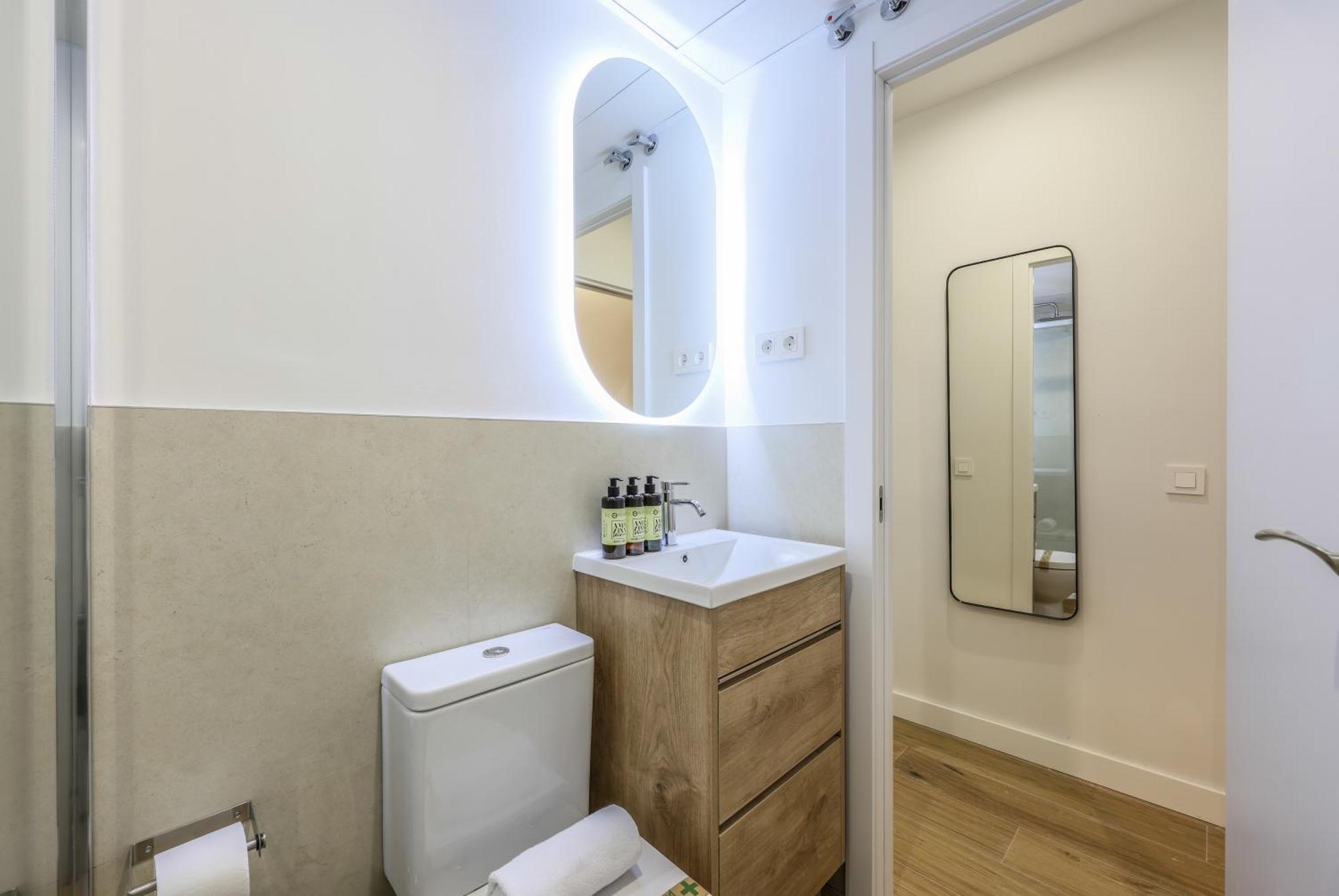 Apartamento Doble Centro Madrid Eksteriør bilde